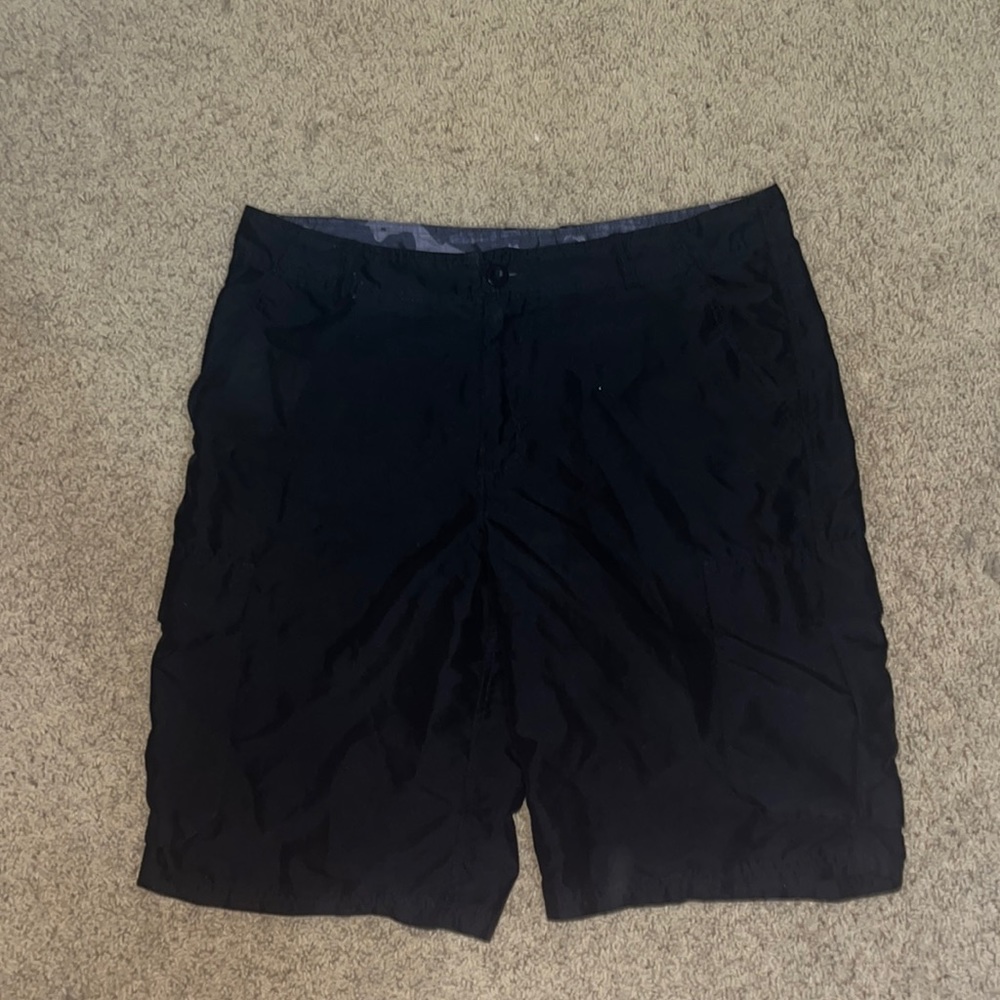CARBON Cargo Shorts